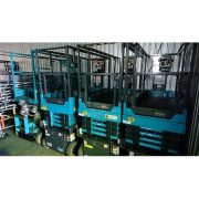 バッテリー式高所作業車